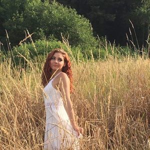 Meet your Posher, Constance